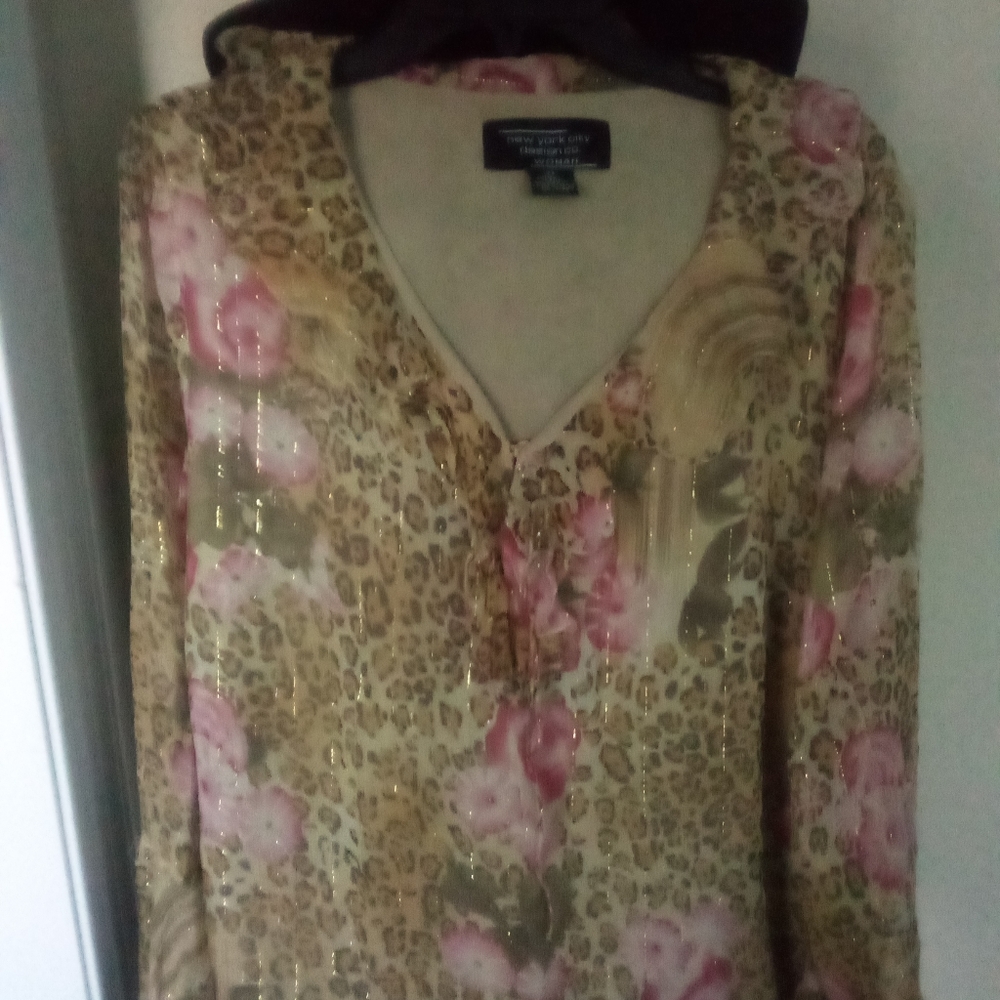 Beautiful leopard print chiffon top